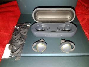 Vendo Samsung Iconx Gear Nuevos.