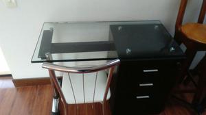 vendo escritorio metalico con vidrio 1,0 mts largox 50