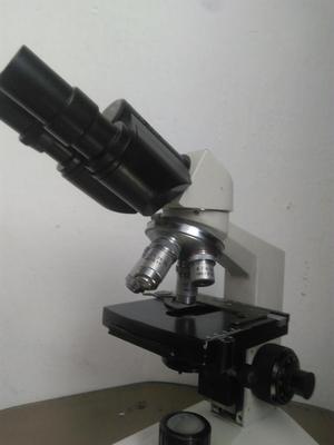 Microscopio Biologico Binocular Professi