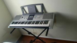 Teclado Yamaha