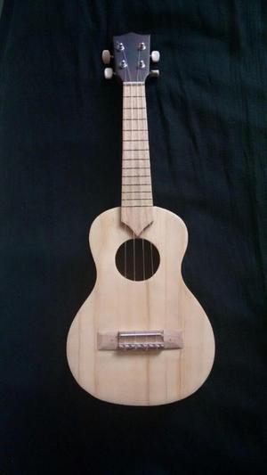 Venta de Ukelele