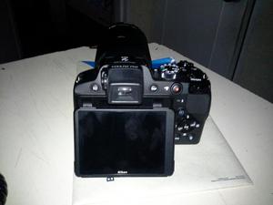 Camara Nikon P510