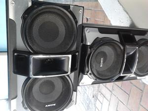 VENDO PARLANTES SONY DE MINICOMPONENTE MHCGT220