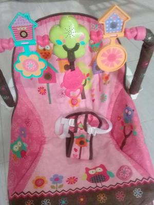 Hermosa Silla Mesedora para Niña.