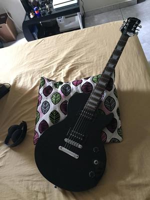 Les Paul Specia Ii