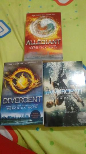 Trilogia Divergente en Inglescon Four