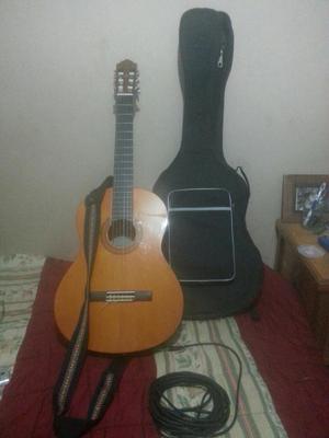Vendo Guitarra Yamaha C40 Electroacustic