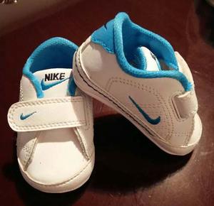 Tennis Nike Bebé