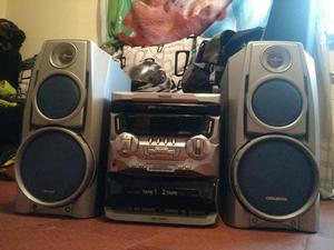 Equipo de Sonido 200wts Potencia