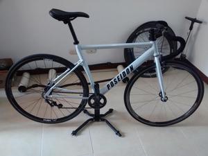 BICICLETA TIPO FIXER MARCA POSEIDON