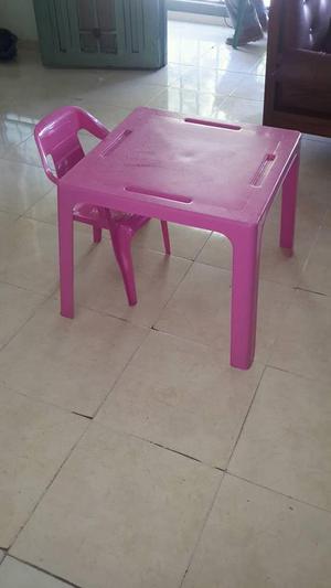 mesa para niña