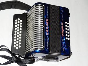 Acordeon Hohner cinco letras un mes de uso  whatsapp