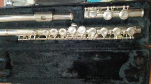 Vendo Hermosa Flauta Yamaha YFL 225