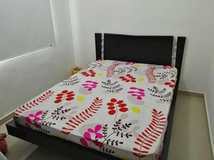 Cama con Colchón