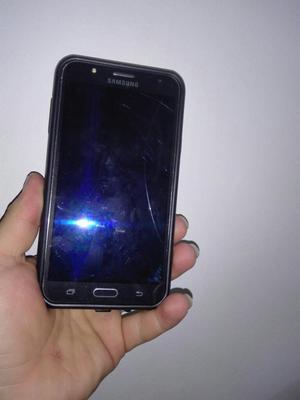 Vendo Samsung J7 para Repuestos