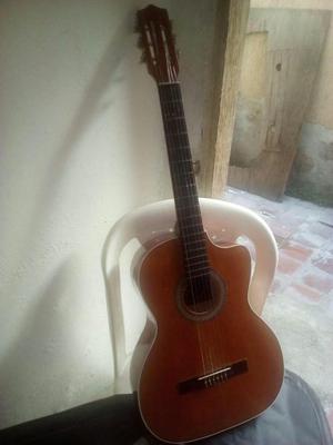 GUITARRA ACUSTICA