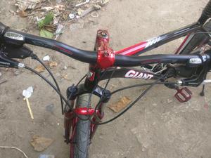 Se Vend Bicicleta