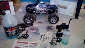 Traxxas Revo 3.3