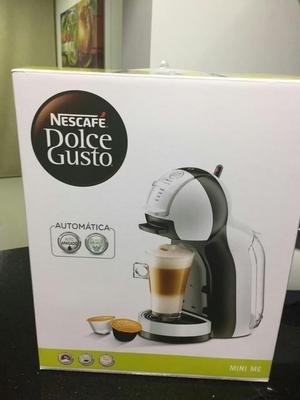 Cafetera Nueva Nescafé Dolce Gusto.