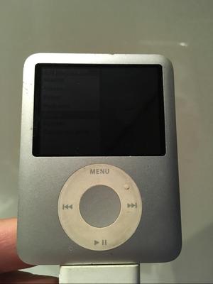 iPod Apple 8 Gigas en Excelente Condicio