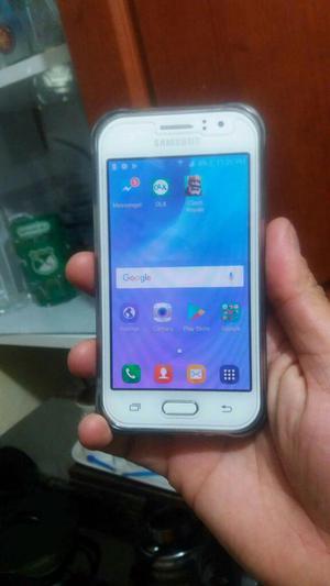 Hermoso Samsung J1 Duos  en Cali