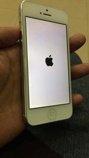  Vendo iPhone 5 (Silver 16Gb) Usado Excelente Estado 