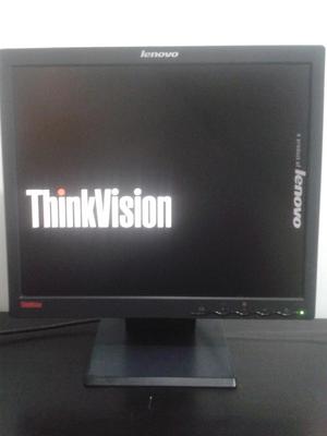 Monitor Lenovo 17 Buen funcionamiento