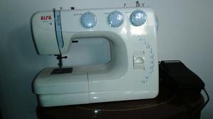 Maquina de Coser Alfa