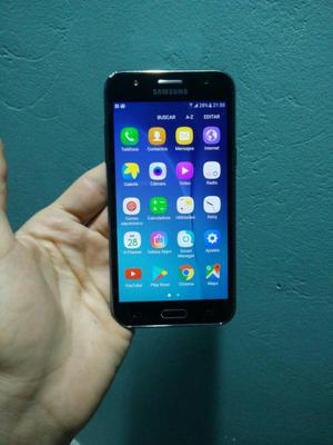 Samsung Galaxy J5: Cel 