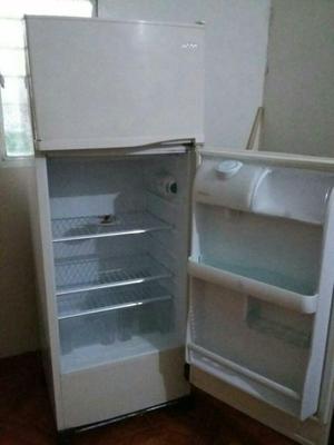 Ganga Se Vende Nevera Mabe