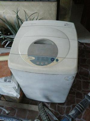 Se vende lavadora Samsung modelo WA751BCT