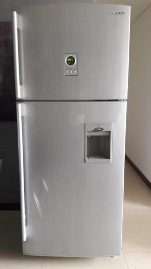 Vendo Combo Neveralavadora