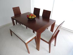 Comedor De Madera 4 Sillas Y Una Banca