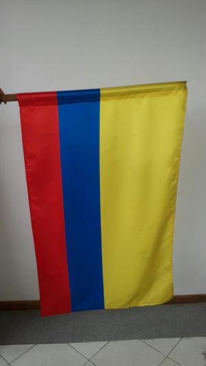 Bandera de Colombia con Baston