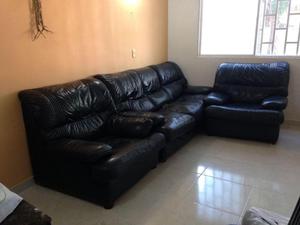 Muebles en CUERO  NEGOCIABLE Barranquilla