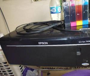 Impresora multifuncional EPSON Stylus TX135 para repuestos