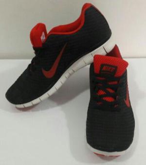 Tenis NIKE Unisex Talla 38 Nuevos