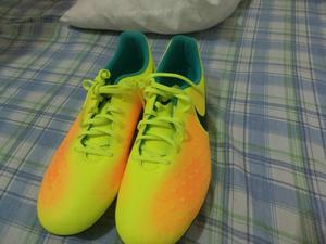 Guayos Nike Magista