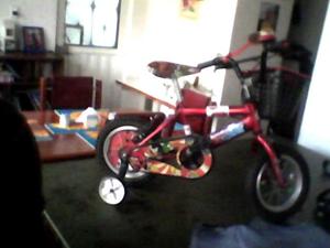 VENDO BICICLETA PARA NIÑO