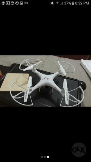 Drone 4 Motores con Camara 2 Mpx