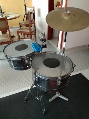 Timbales, campana yamblo y platillo