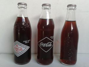 Colección de Botellas de Coca Cola
