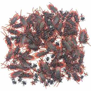 Michley 72pcs Hormigas Plásticas + 72pcs Cucaracha +