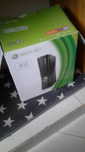 Se Vende Xbox 360 Slim