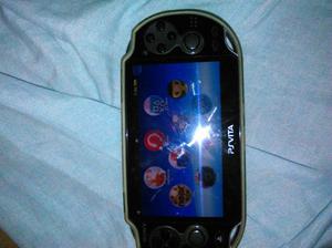 vendo PSP VITA con un juego