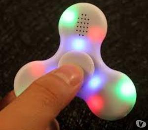 Spinners con luces y parlantes Bluetooth