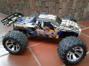 Traxxas Revo 3.3 con Reversa