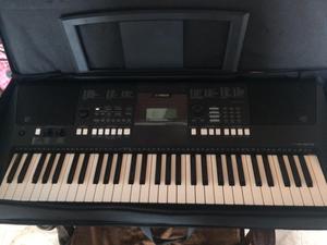 Organeta Teclado Yamaha Psr E423
