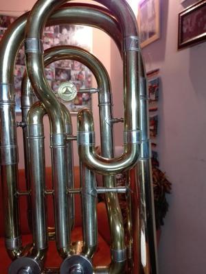 Trombon Bajo Holton