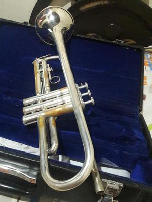 Trompeta Yamaha Ytr  Japonesa